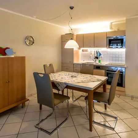 Seeschloss 4 Nur 2 Minuten Zum Appartement *